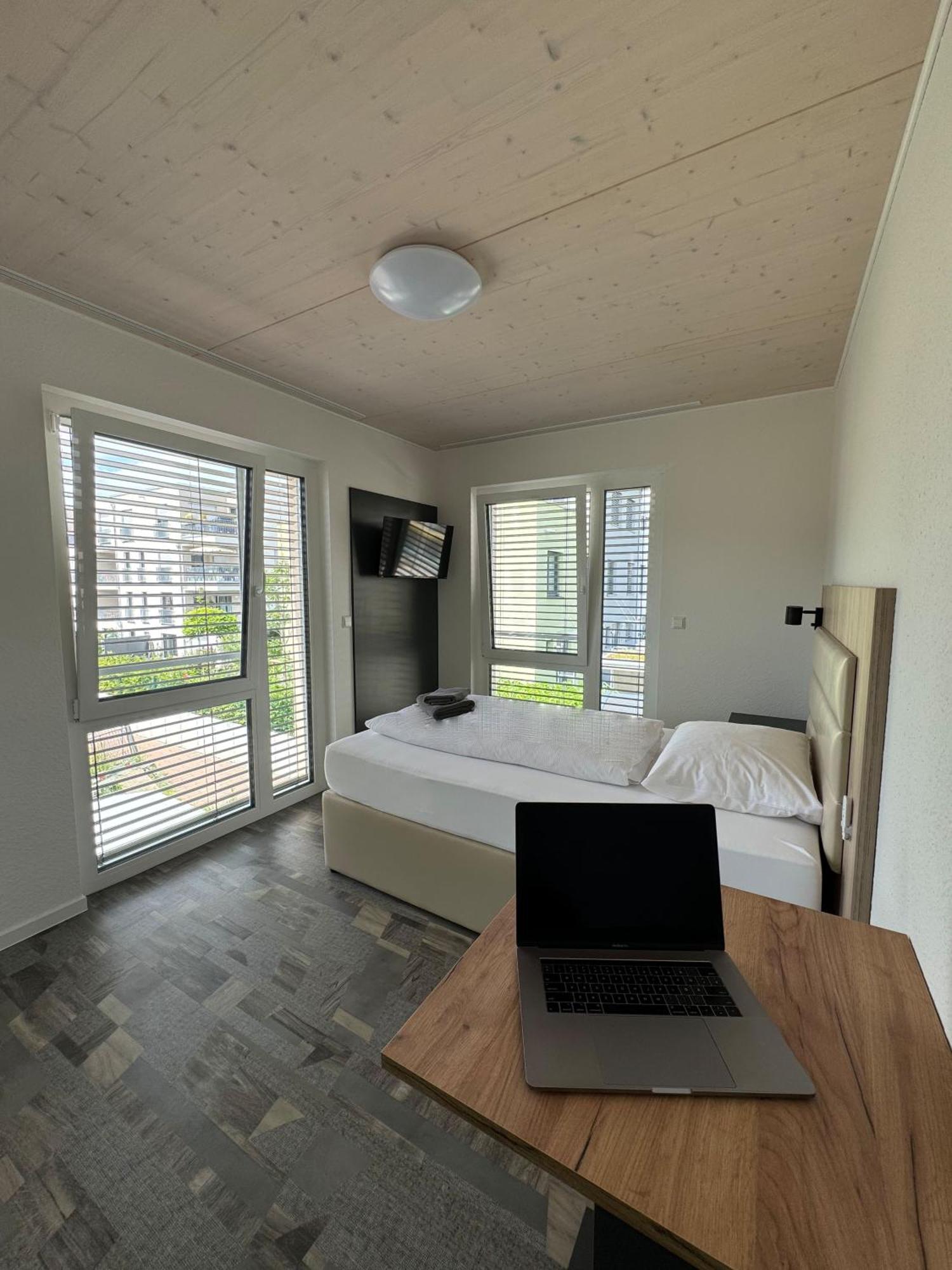 Hotel Lijo, Bei Basel ستينن المظهر الخارجي الصورة